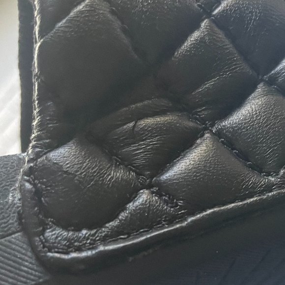 APL | Lusso Slide - Picture 4 of 5